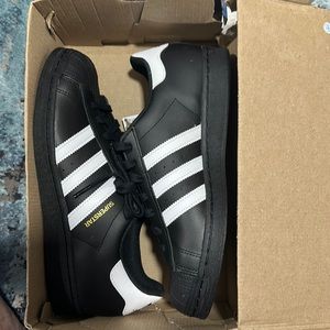 Superstar Sneakers